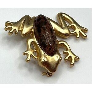 Gold Tone Figural Frog Brooch Pin Brown Lucite Accent Vintage Animal figural pin
